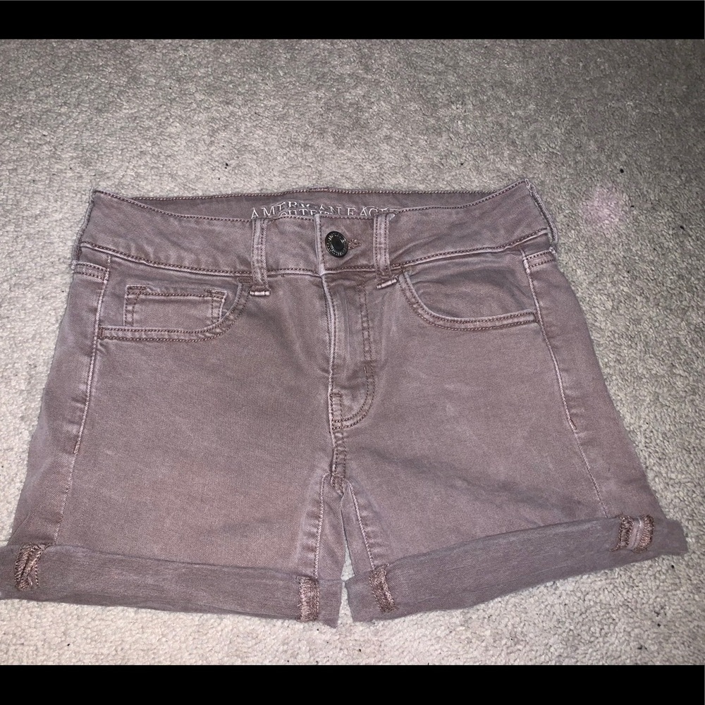 Mauve American eagle shorts
